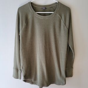 Eddie Bauer Olive Green Waffle Knit Women's Top Large